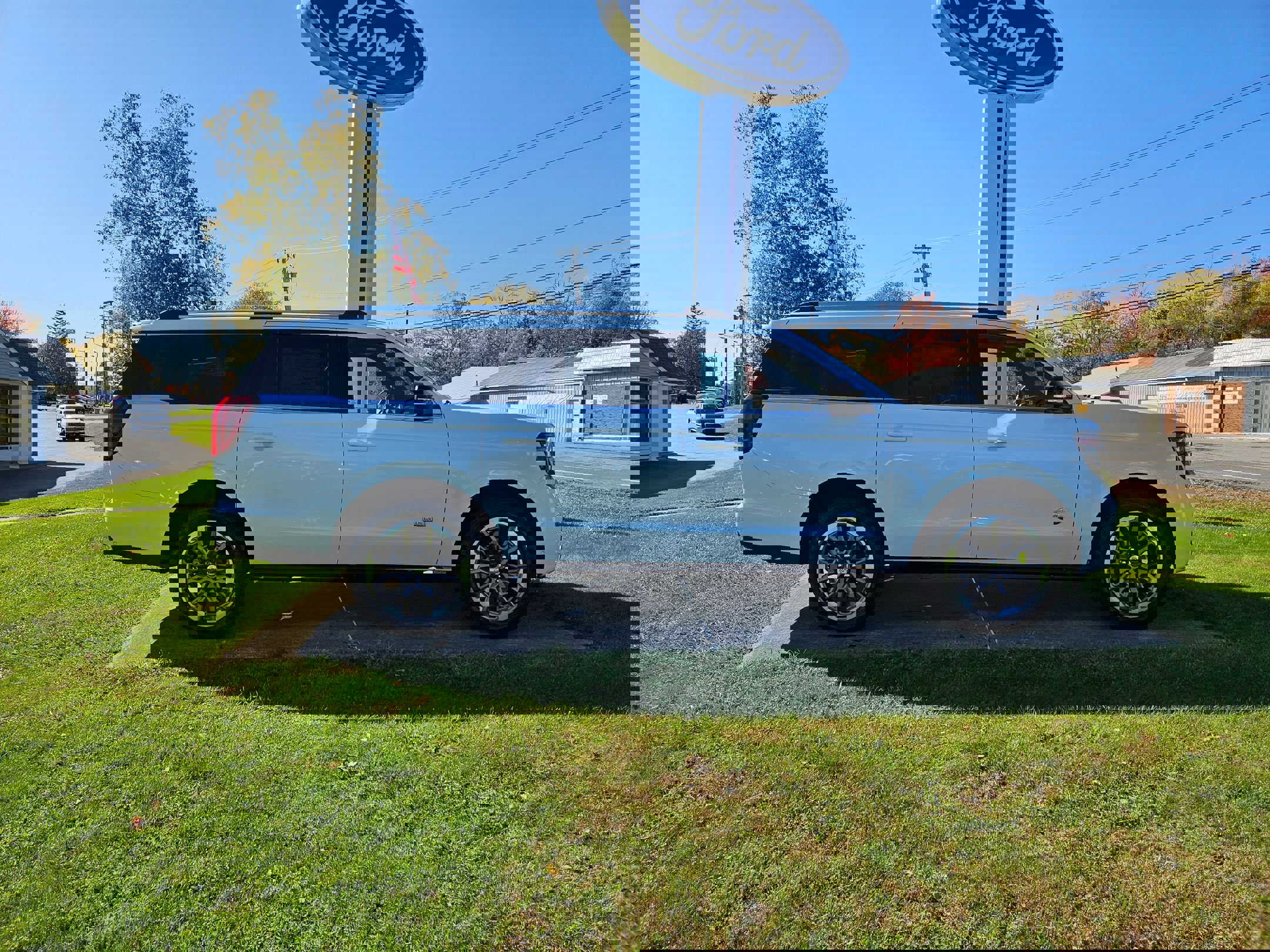 New 2025 Ford Expedition Max King Ranch image 2