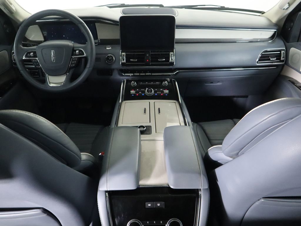 Used 2021 Lincoln Navigator L Black Label w/ Cargo Convenience Package image 13
