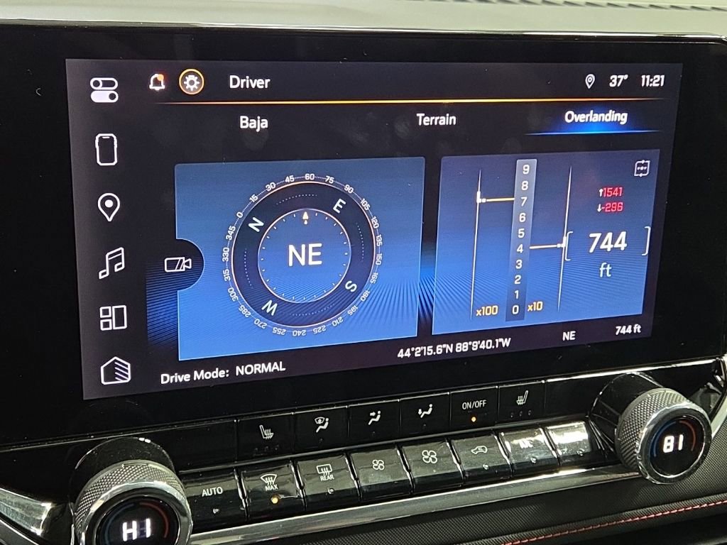 Used 2024 Chevrolet Colorado Z71 w/ Z71 Convenience Package 2 image 20