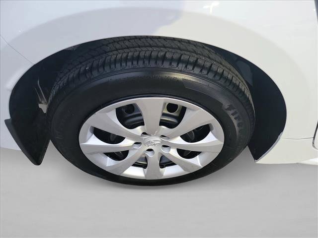 Used 2025 Toyota Corolla LE image 11