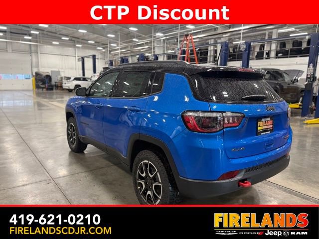 New 2026 Jeep Compass Trailhawk image 5