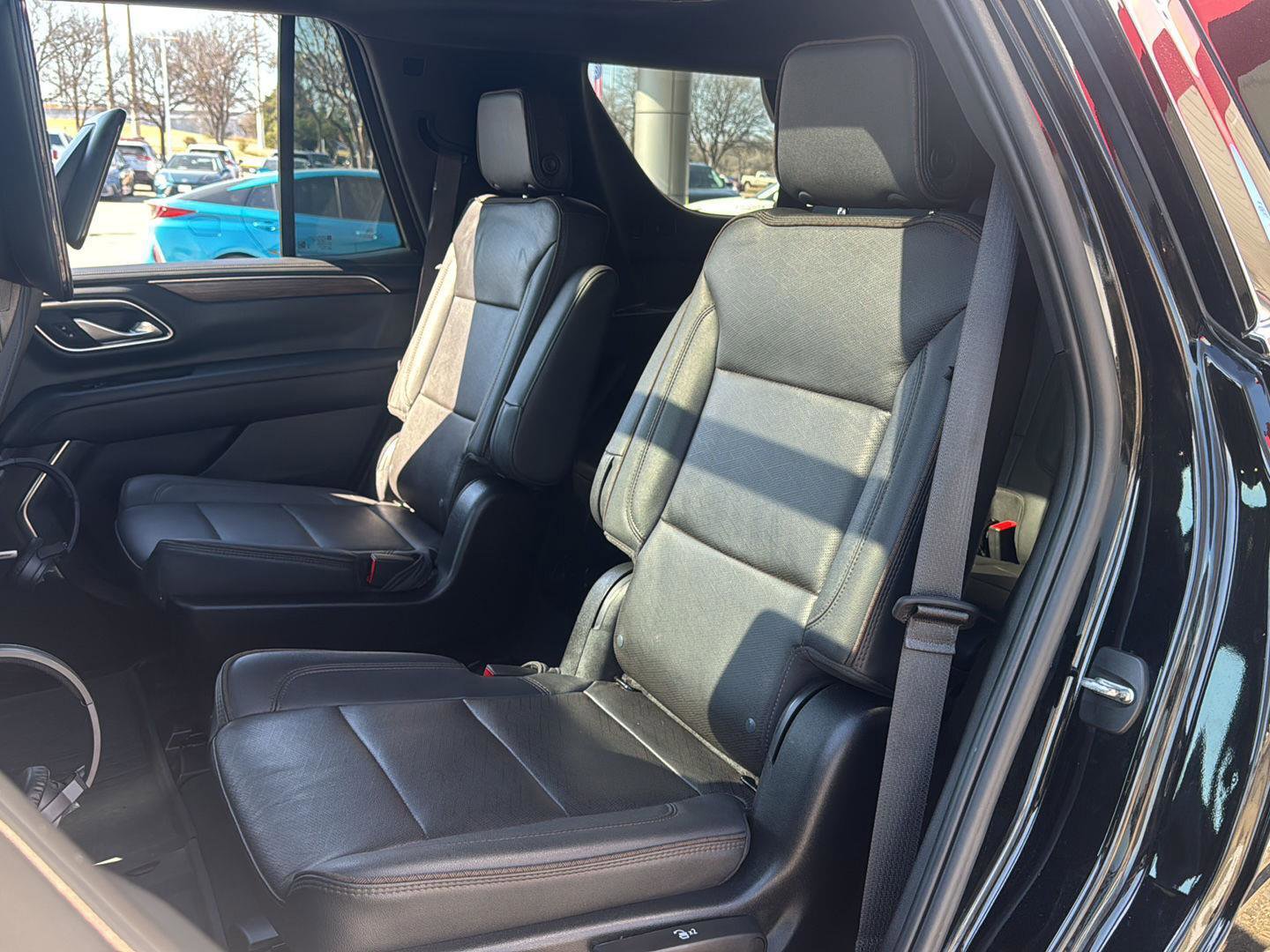 Used 2024 Chevrolet Tahoe High Country w/ Advanced Technology Package image 15