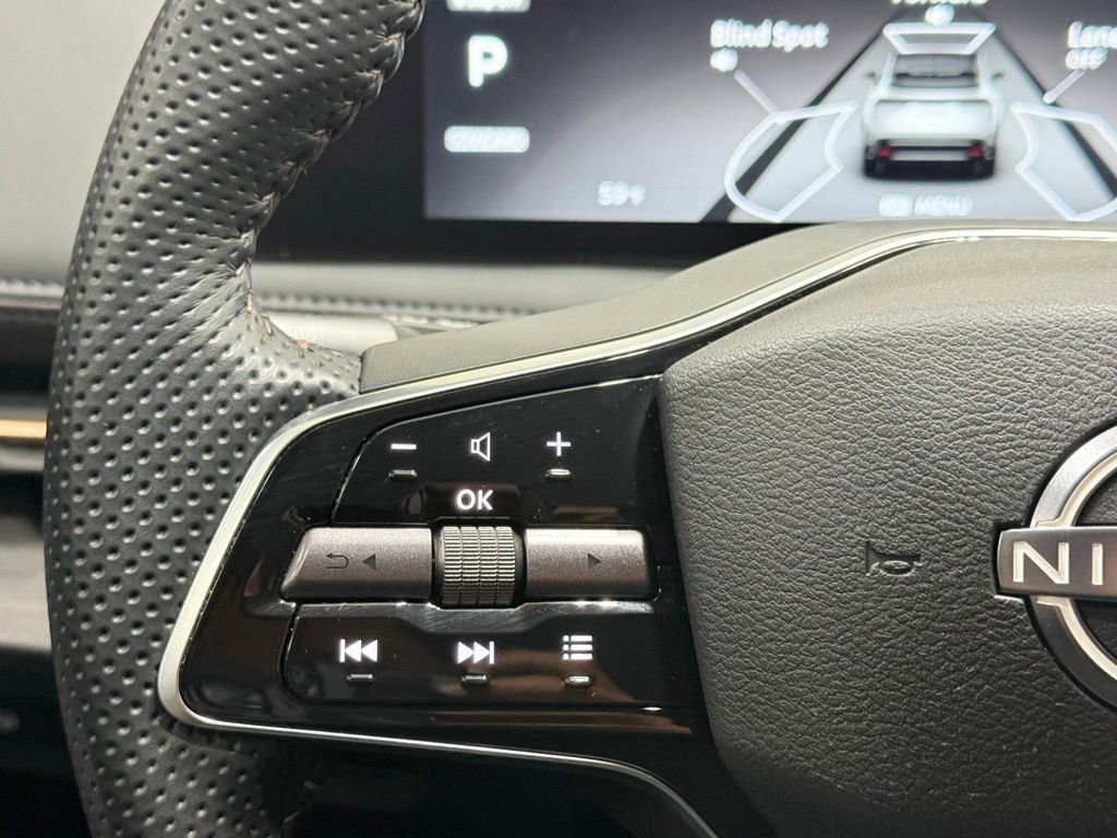 Used 2023 Nissan Ariya AWD image 20