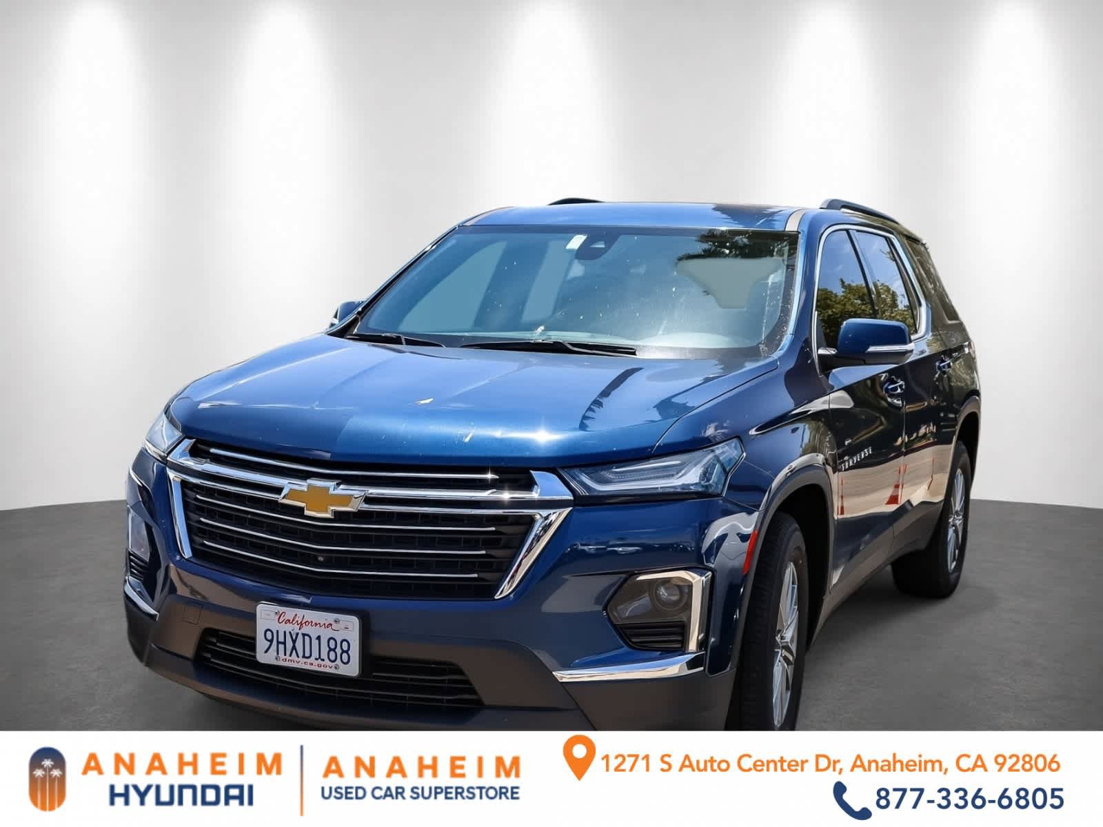 Used 2023 Chevrolet Traverse LT