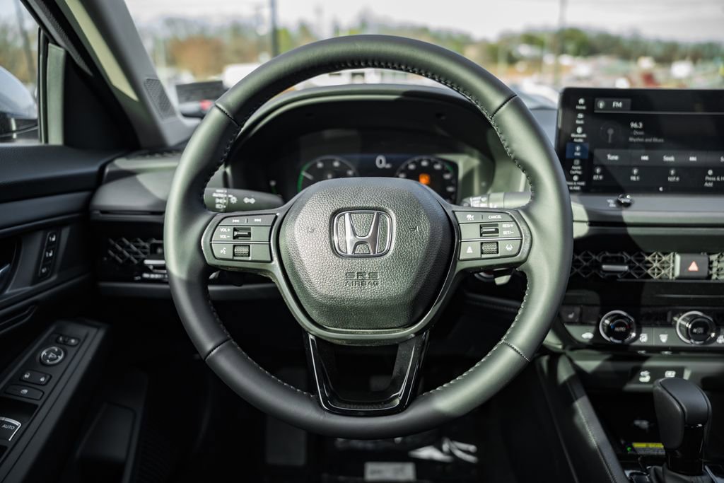 New 2025 Honda Accord EX-L image 30
