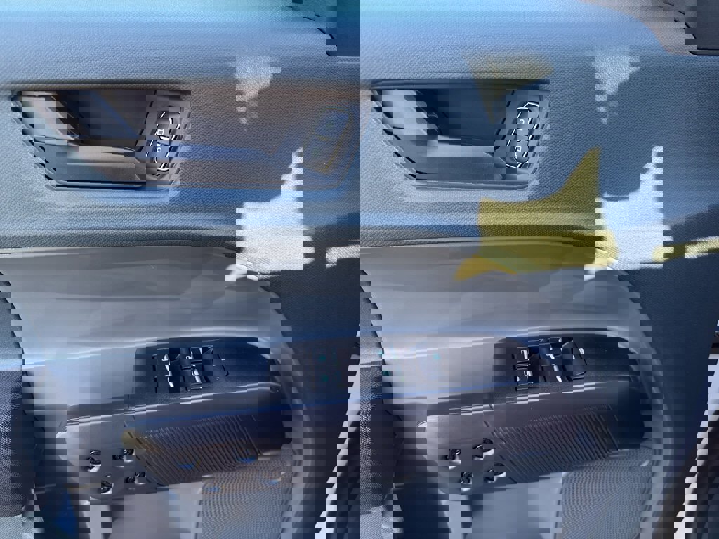 New 2025 Ford Maverick XL w/ Equipment Group 101A image 14