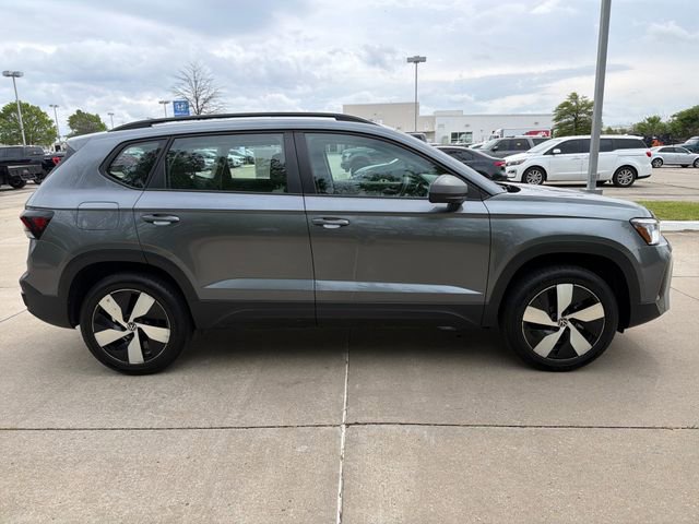 Used 2025 Volkswagen Taos S AWD/4WD image 6