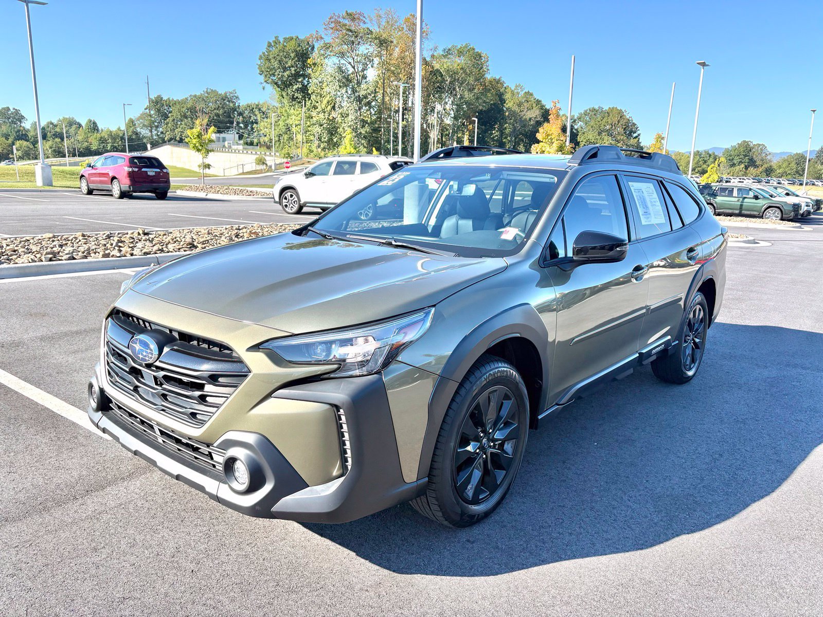 Certified 2023 Subaru Outback Onyx Edition XT AWD/4WD image 3