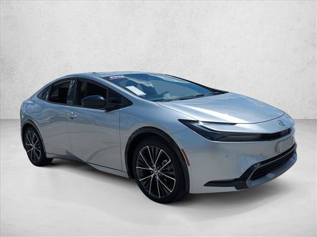 Certified 2023 Toyota Prius XLE FWD image 3