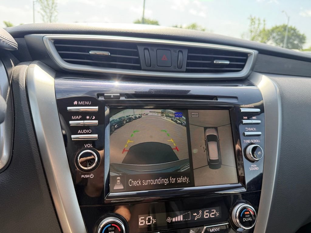 Used 2024 Nissan Murano Platinum AWD/4WD image 16