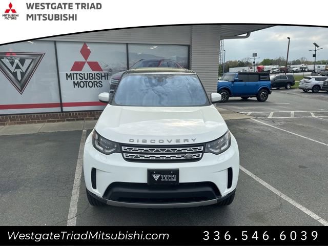 Used 2019 Land Rover Discovery HSE image 2