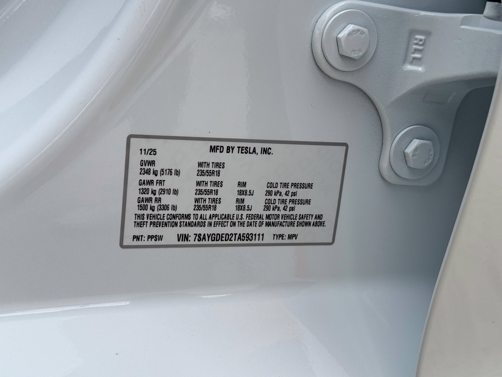 Used 2026 Tesla Model Y 2WD image 37