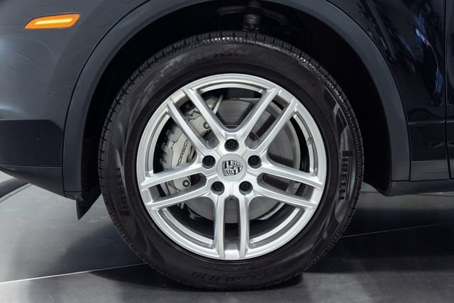 Used 2016 Porsche Cayenne S AWD/4WD image 27