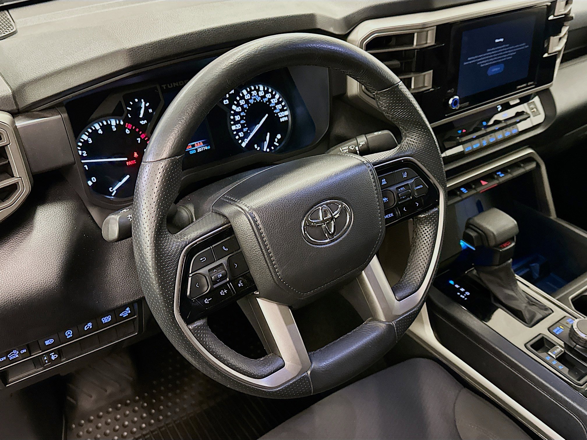 Used 2023 Toyota Tundra SR5 w/ TRD Off-Road Package image 18