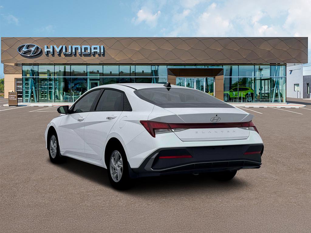 New 2026 Hyundai Elantra SE image 5