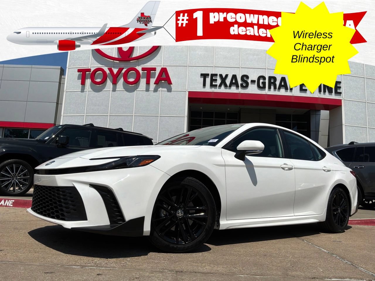 Used 2026 Toyota Camry SE FWD image 1