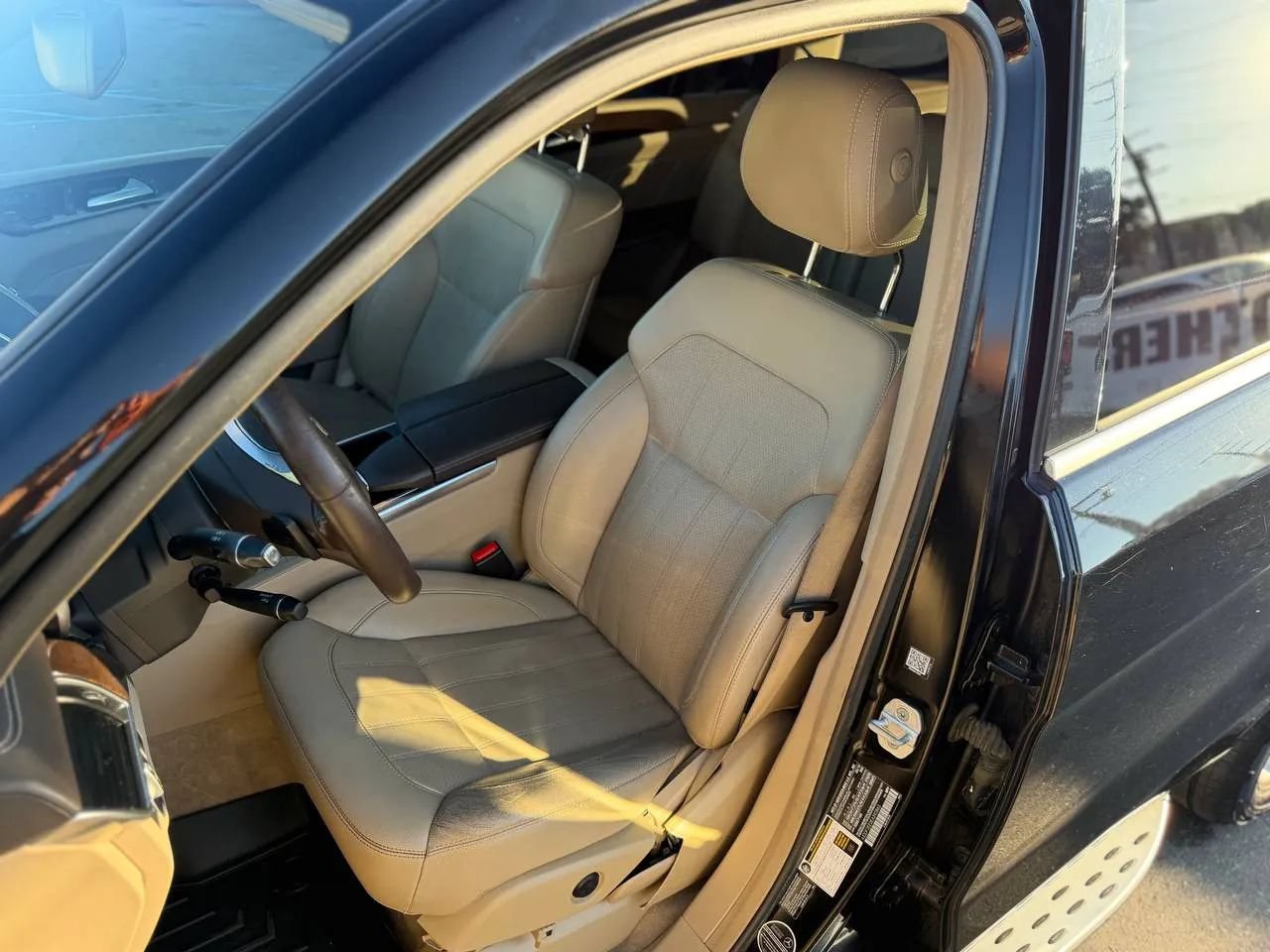 Used 2014 Mercedes-Benz GL 350 BlueTEC 4MATIC image 25