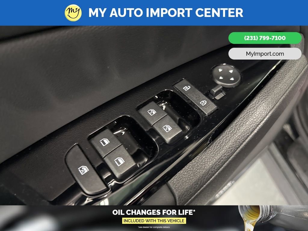 Used 2025 Kia Sportage SX Prestige image 11