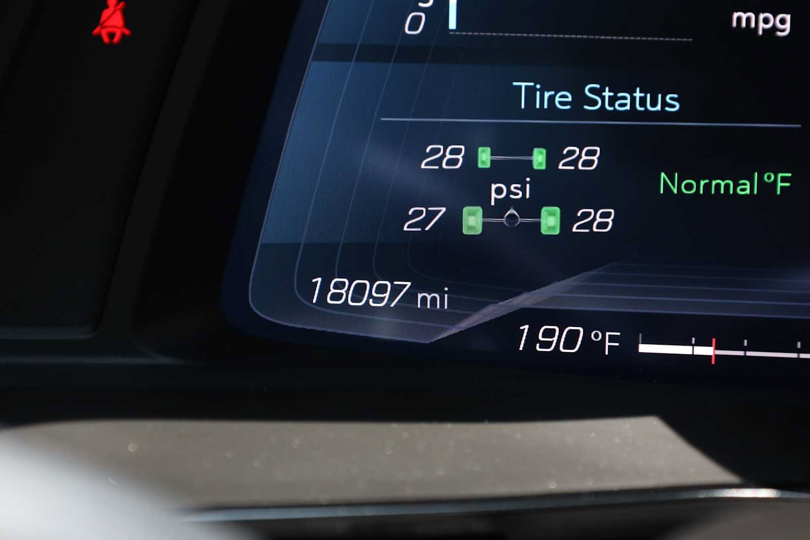 Used 2023 Chevrolet Corvette Stingray Premium Cpe w/ Z51 Performance Package RWD image 19