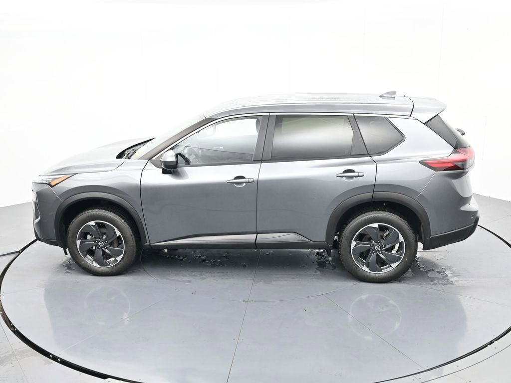 Used 2024 Nissan Rogue SV image 29