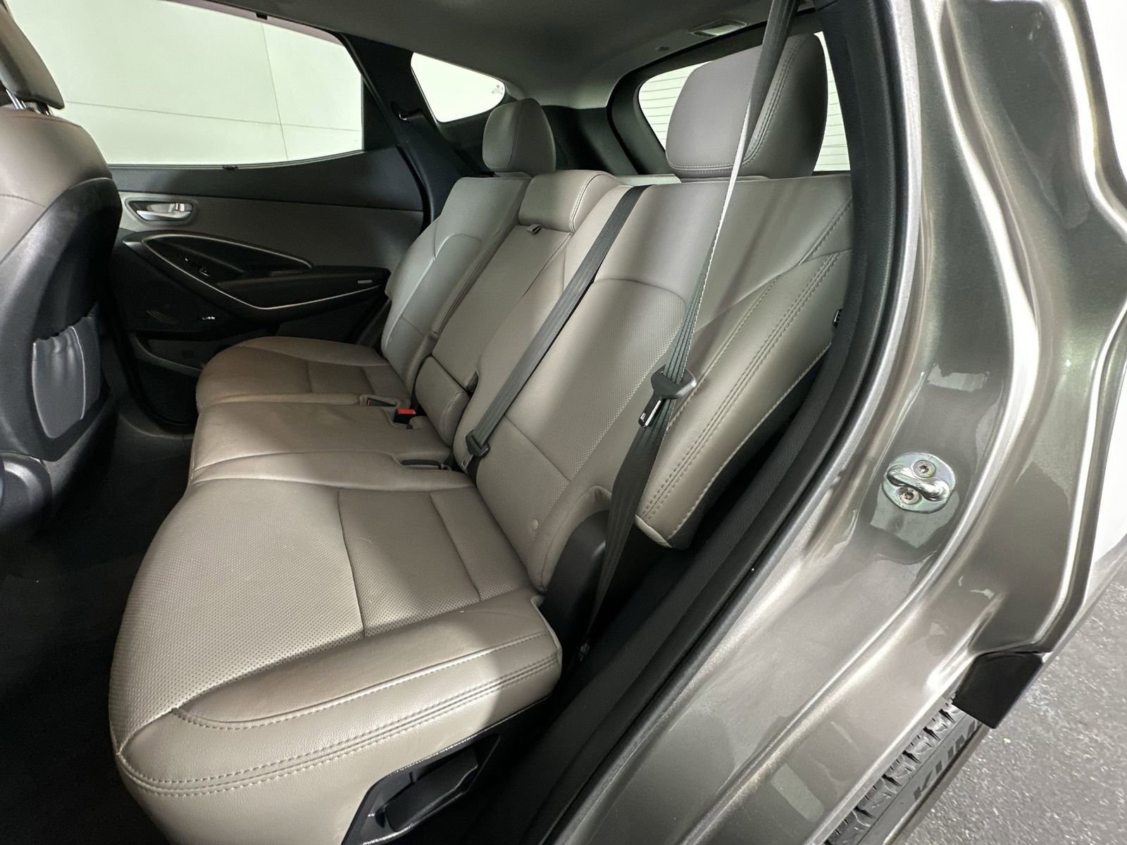 Used 2017 Hyundai Santa Fe Sport FWD image 24