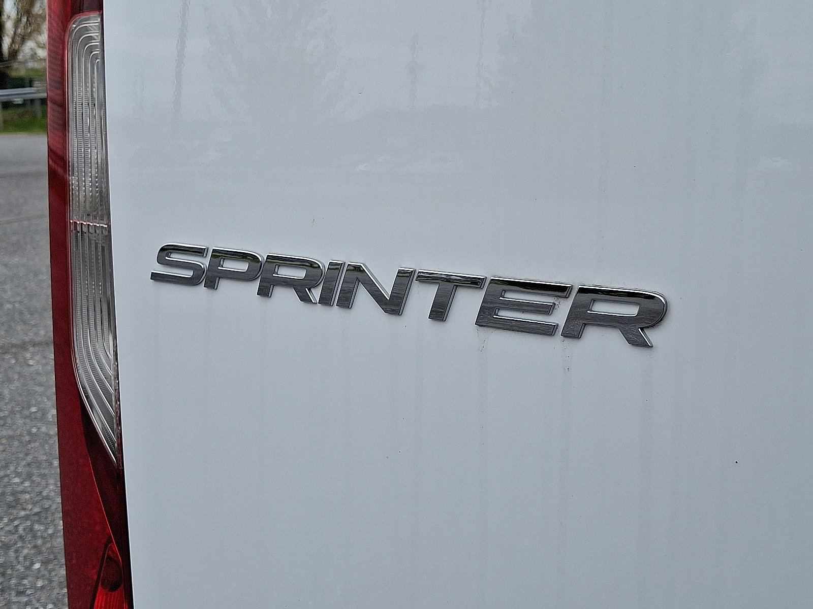Used 2025 Mercedes-Benz Sprinter 3500 image 28