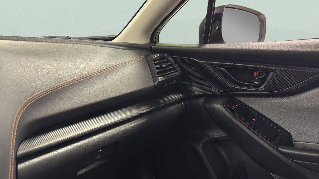 Used 2023 Subaru Crosstrek 2.0i Premium image 32