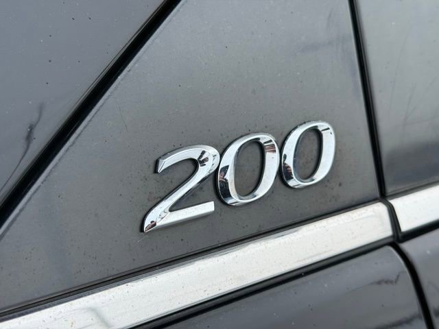 Used 2012 Chrysler 200 Touring w/ Cold Weather Group image 6