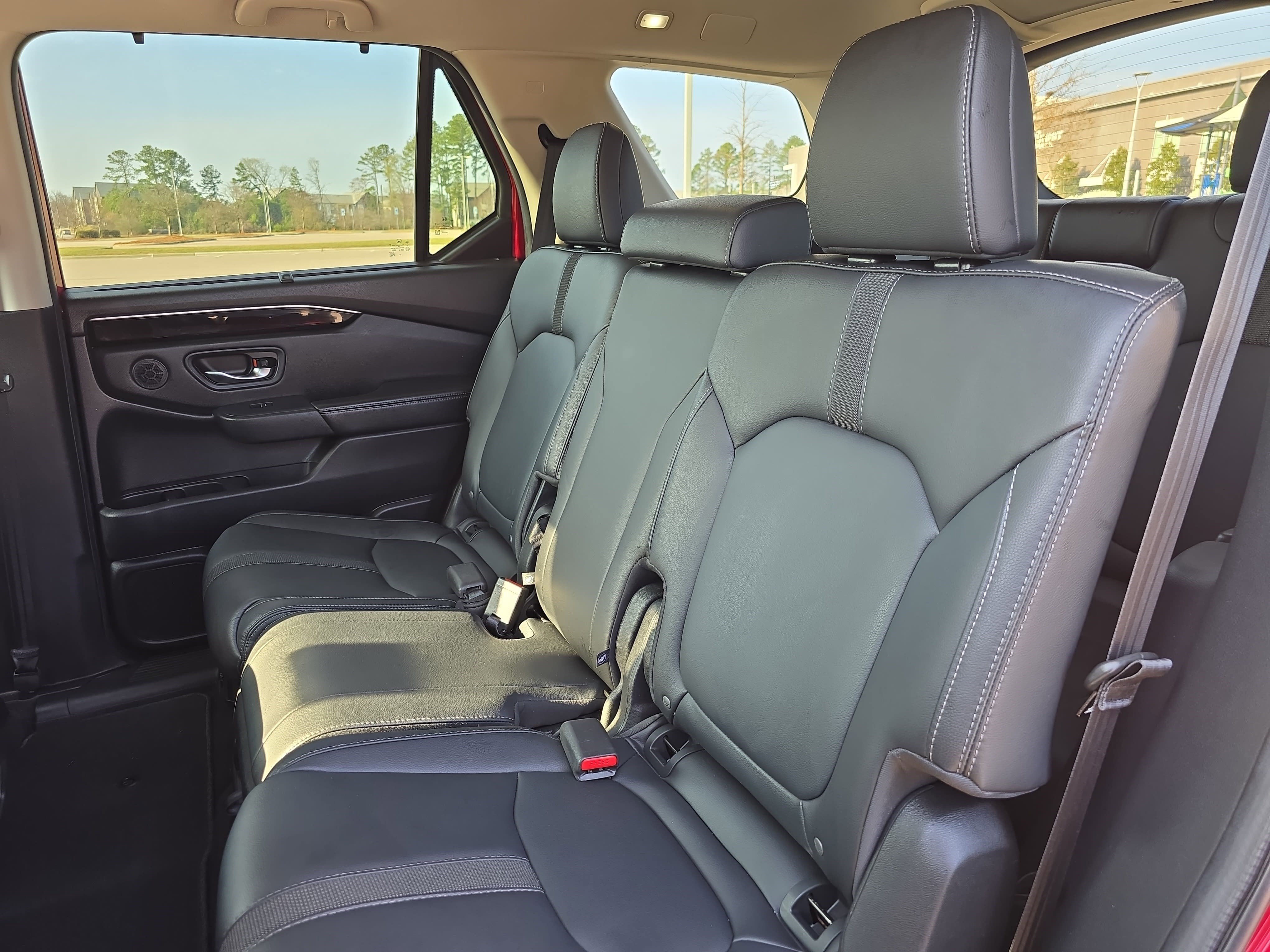 Used 2024 Honda Pilot Touring image 16