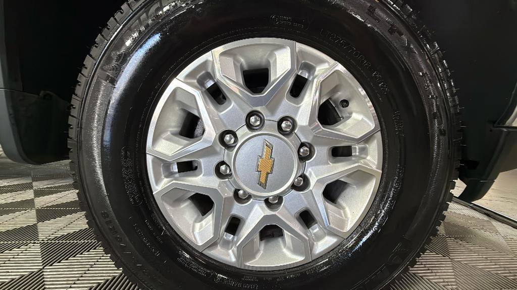 Certified 2022 Chevrolet Silverado 2500 LT w/ Convenience Package image 35