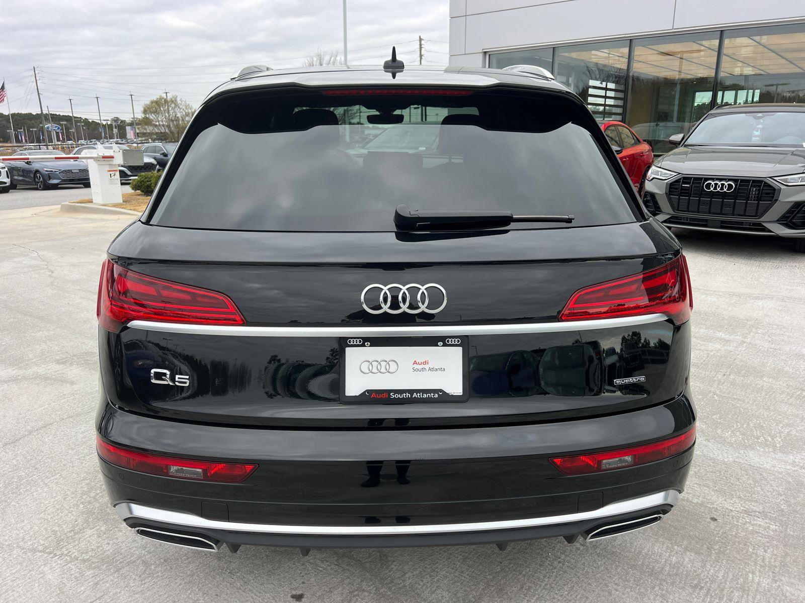 Used 2023 Audi Q5 2.0T Premium Plus w/ Premium Plus Package image 6
