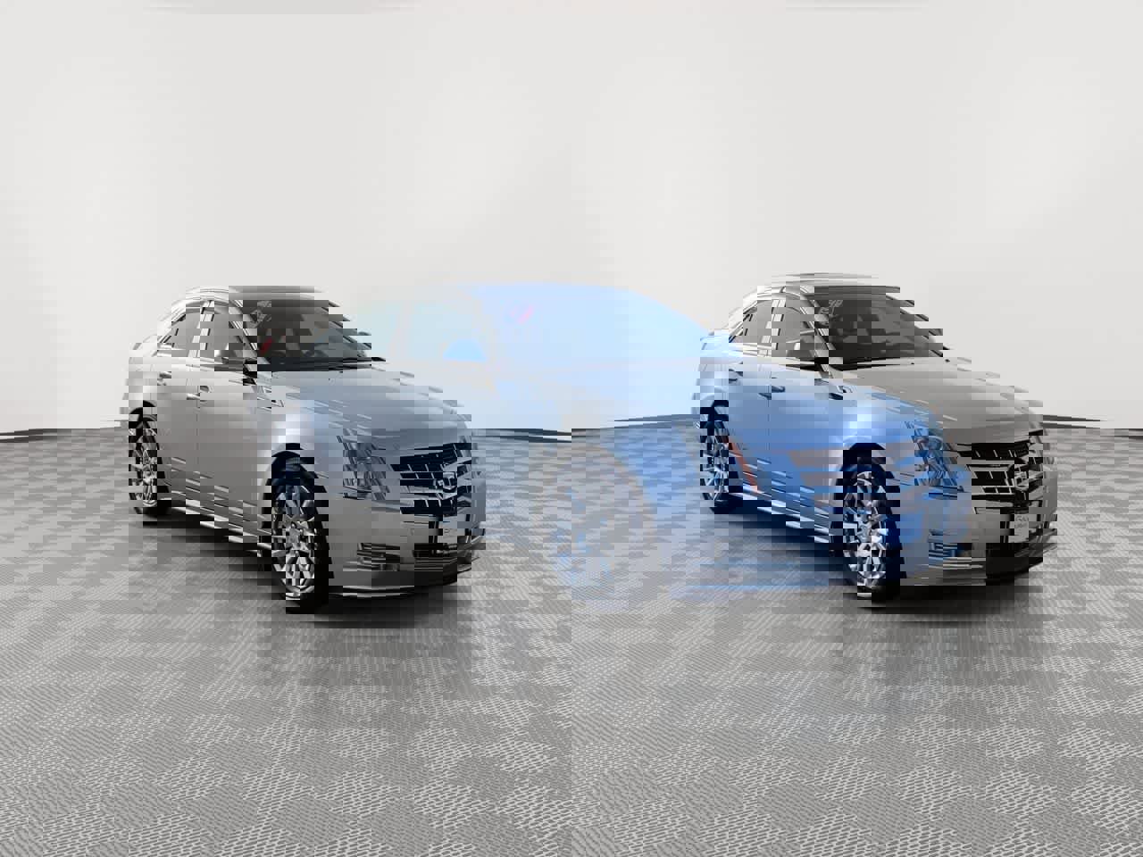 Used 2011 Cadillac CTS Luxury image 2