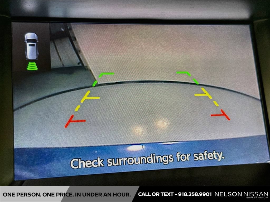 Used 2019 Nissan Pathfinder SV AWD/4WD image 12