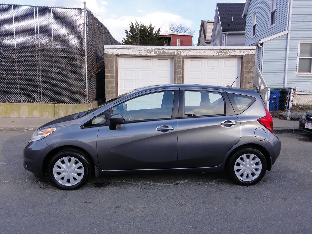 Used 2016 Nissan Versa Note SV image 11