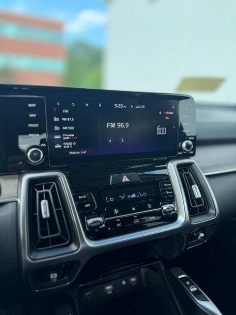 Used 2023 Kia Sorento X-Line EX AWD/4WD image 13