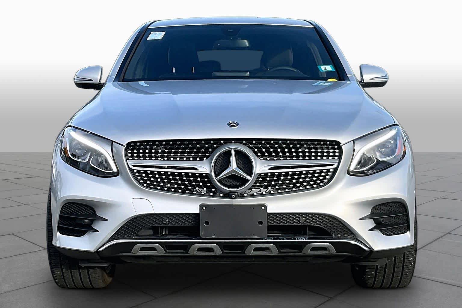 Used 2019 Mercedes-Benz GLC 300 4MATIC Coupe image 3