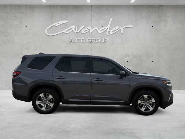 Used 2025 Honda Pilot EX-L image 17