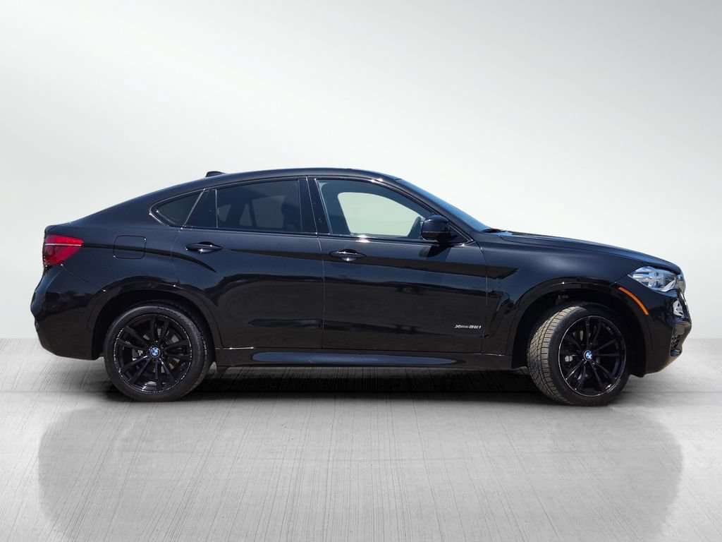 Used 2019 BMW X6 xDrive35i w/ M Sport Package AWD/4WD image 4