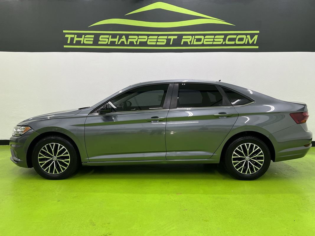 Used 2019 Volkswagen Jetta SE w/ Cold Weather Package FWD image 6