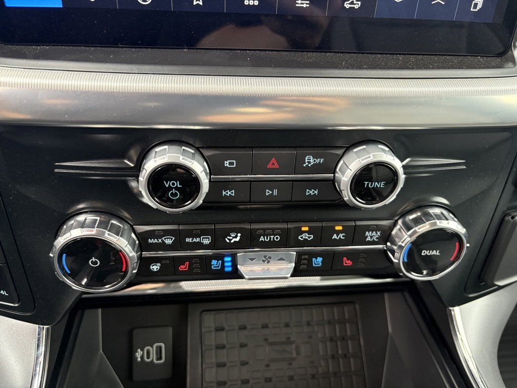 New 2025 Ford F150 Lariat w/ Equipment Group 501A Mid image 18