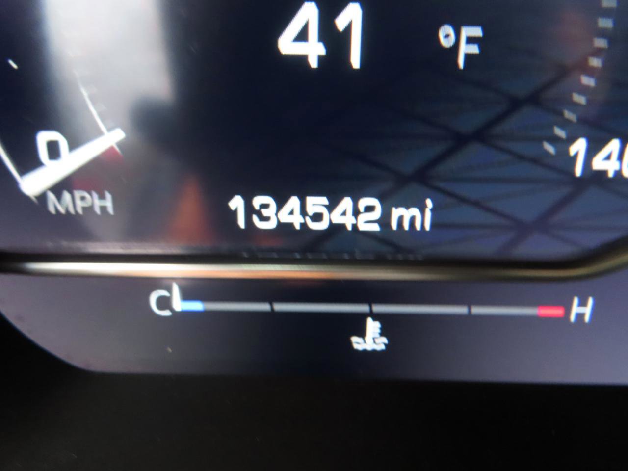 Used 2024 GMC Sierra 2500 AT4 w/ AT4 Premium Plus Package image 37