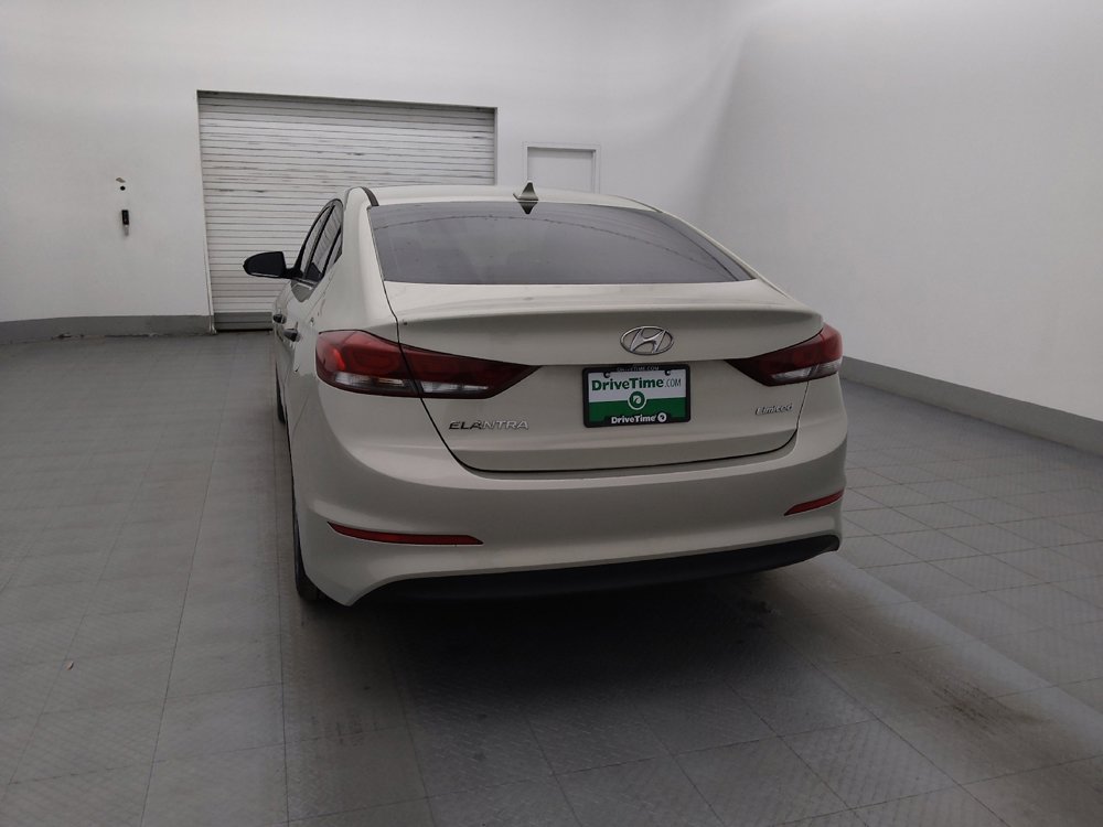 Used 2018 Hyundai Elantra Limited image 6