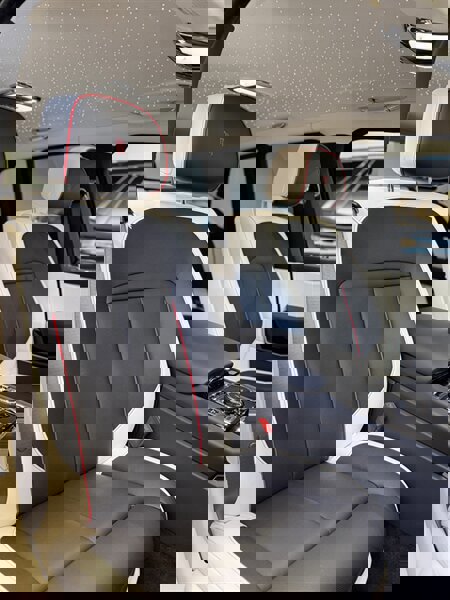 Used 2025 Rolls-Royce Cullinan image 17