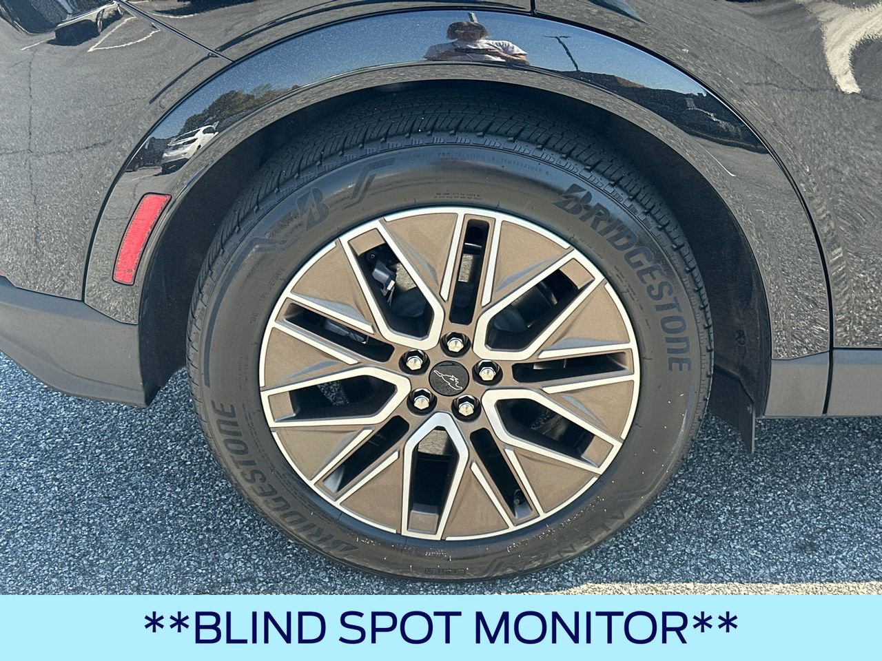 Certified 2025 Ford Mustang Mach-E Premium image 20