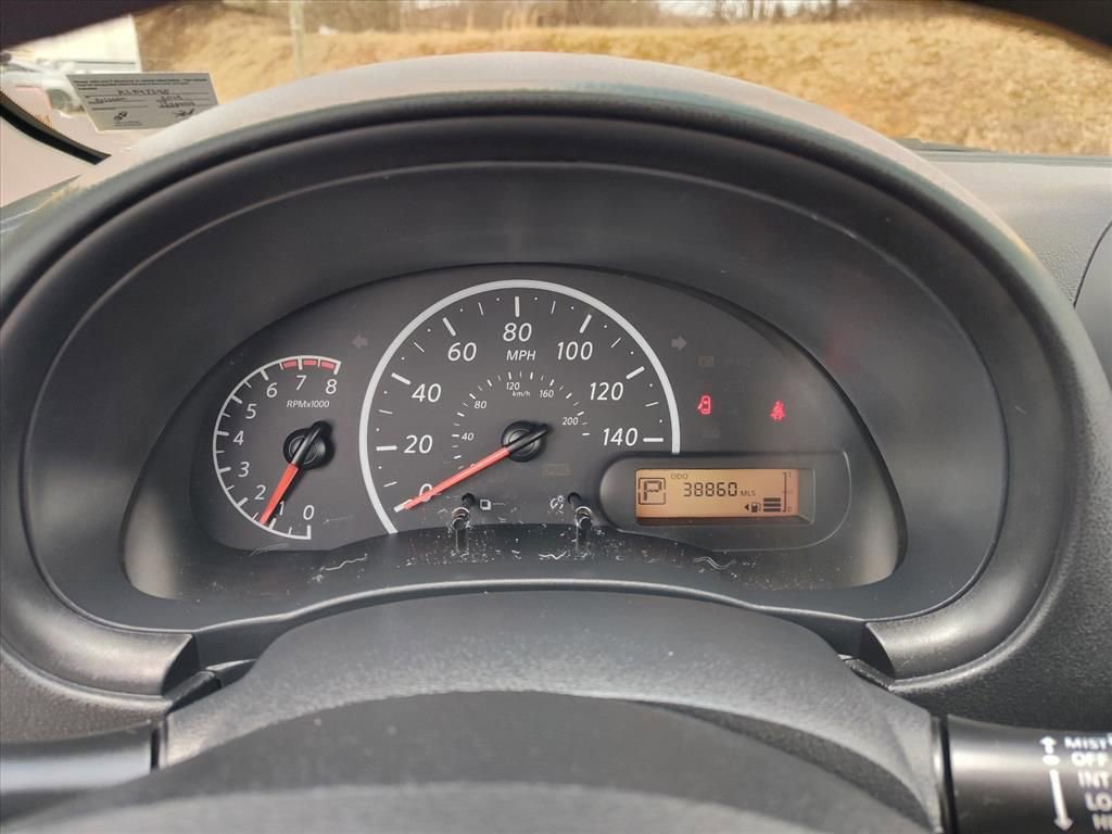 Used 2019 Nissan Versa S Plus image 14