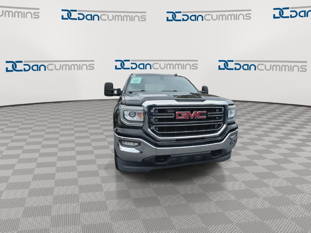 Used 2016 GMC Sierra 1500 SLE w/ SLE Value Package AWD/4WD image 3