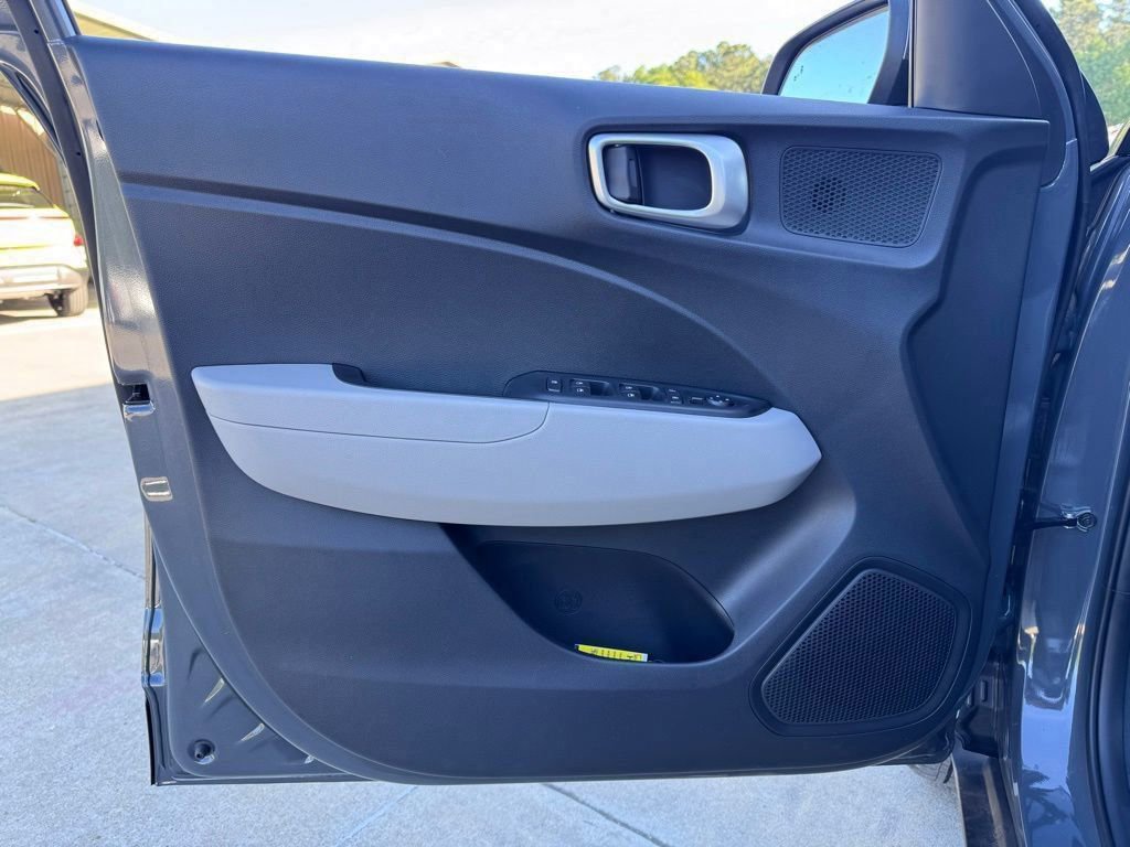 New 2026 Hyundai Venue SEL image 20