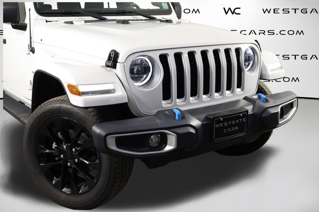 Used 2023 Jeep Wrangler Unlimited Sahara w/ Cold Weather Group AWD/4WD image 50