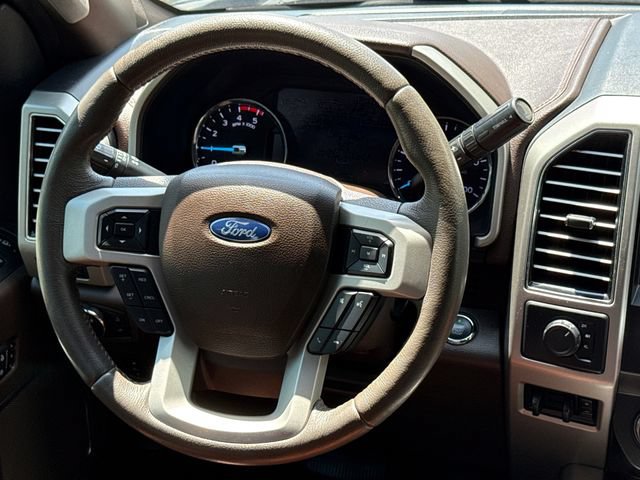 Used 2019 Ford F350 King Ranch w/ King Ranch Ultimate Package AWD/4WD image 12