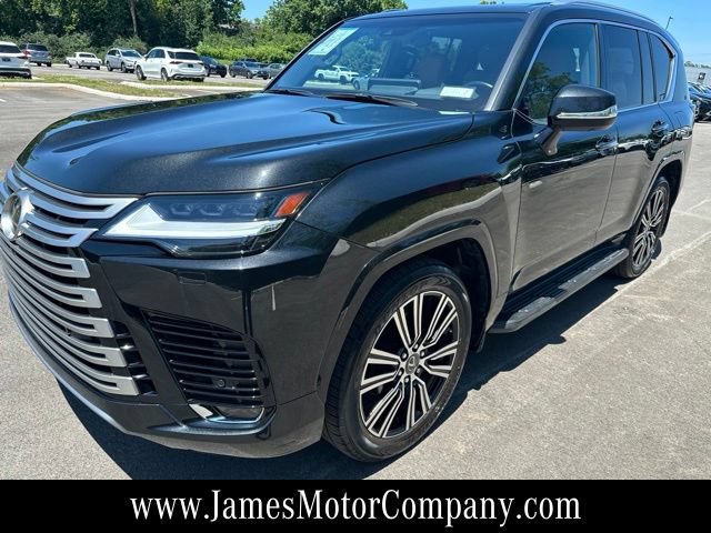 Used 2023 Lexus LX 600 4WD w/ Luxury Package